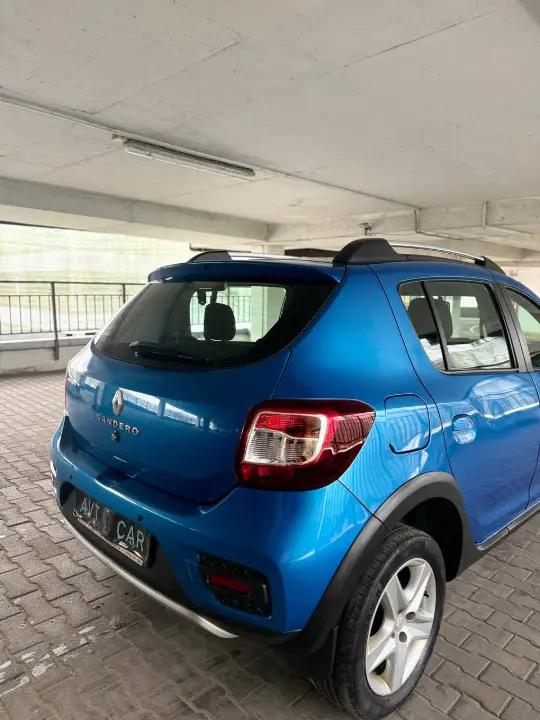 RENAULT SANDERO