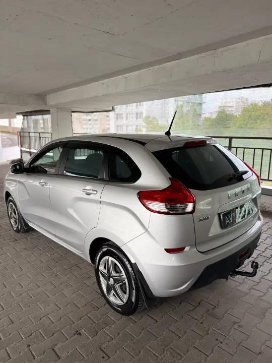 LADA XRAY