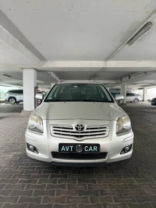 TOYOTA AVENSIS
