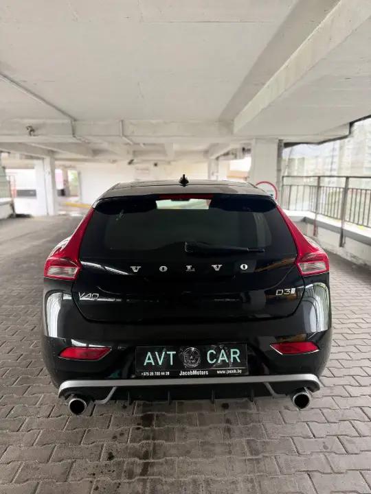 Volvo V 40