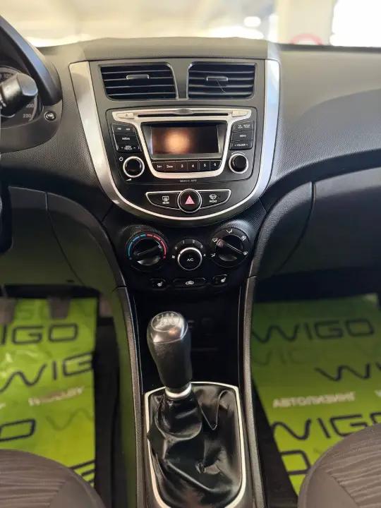 HYUNDAI ACCENT