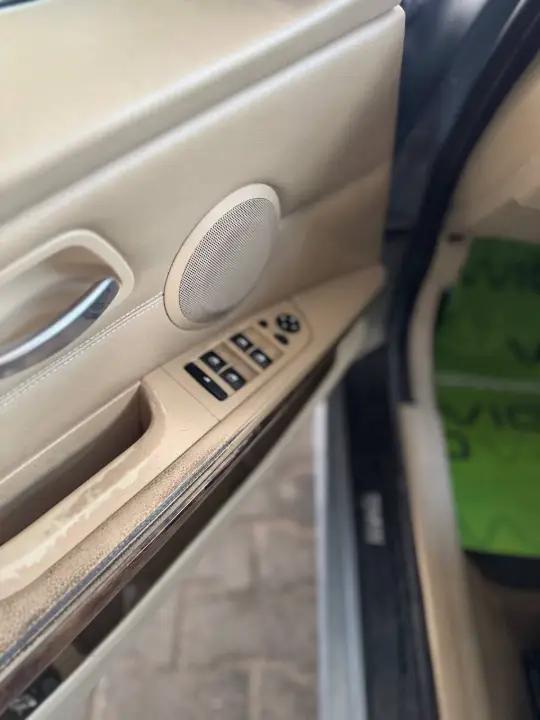 BMW 330 I