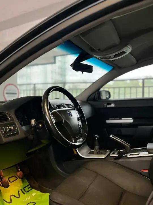 VOLVO S40
