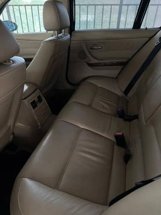 BMW 330 I