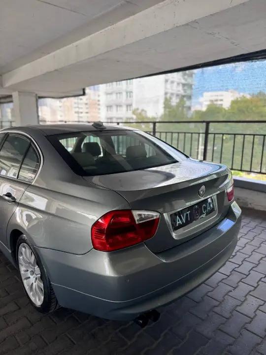 BMW 330 I