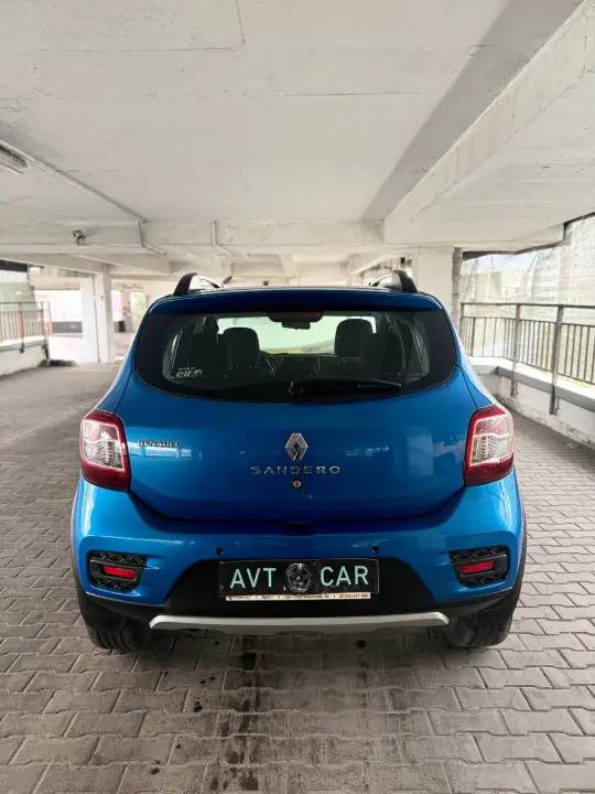 RENAULT SANDERO