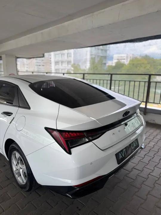 HYUNDAI AVANTE
