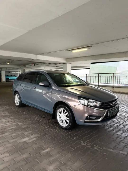 LADA VESTA