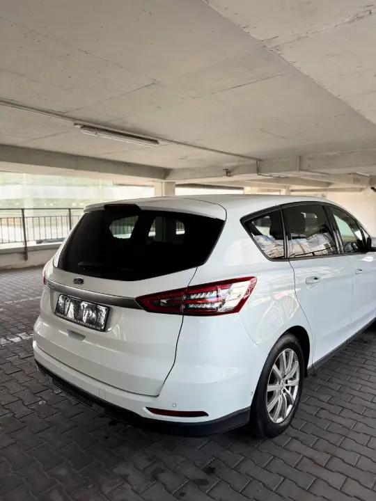 FORD S MAX