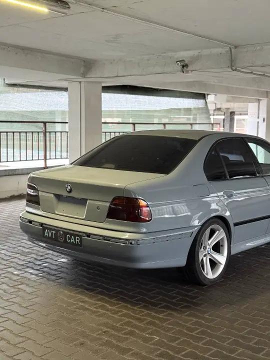 BMW 528 IA