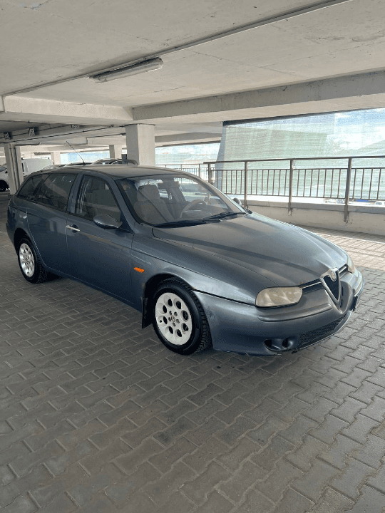 Alfa Romeo 156