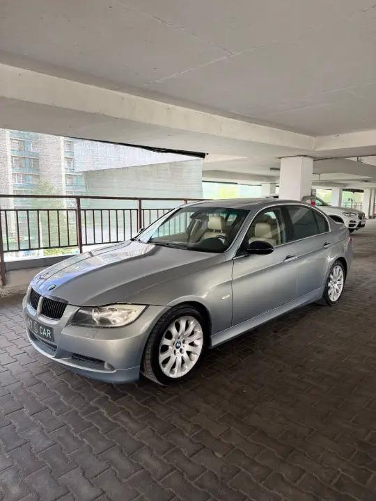 BMW 330 I