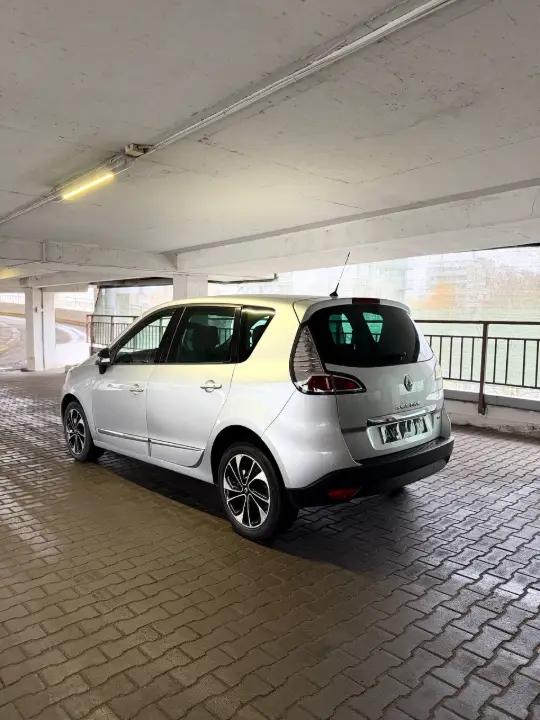 RENAULT MEGANE SCENIC