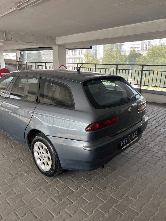 Alfa Romeo 156