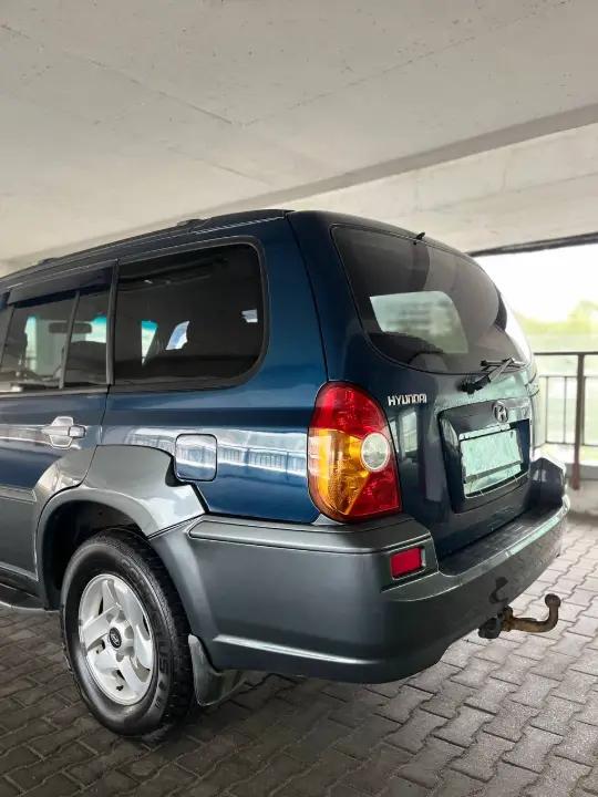 HYUNDAI TERRACAN