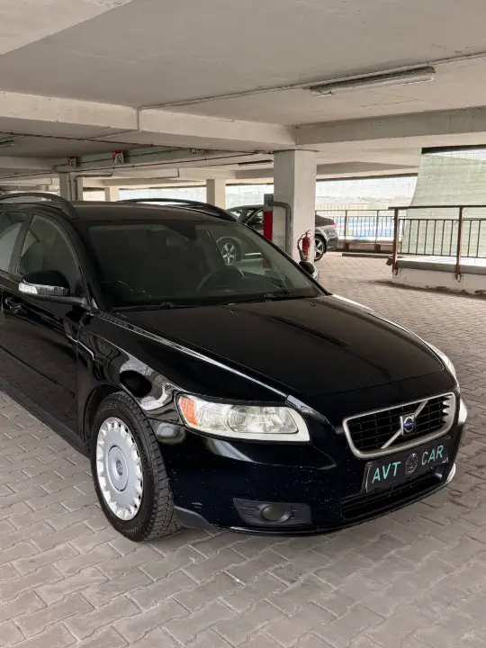 Volvo V50, фотография 9