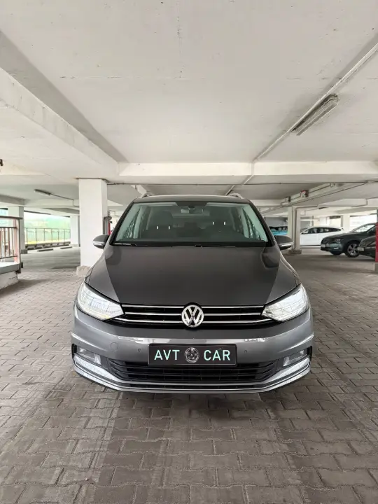 Volkswagen Touran, фотография 1