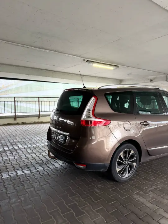 Renault Scenic, фотография 8