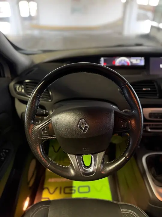 Renault Scenic, фотография 12