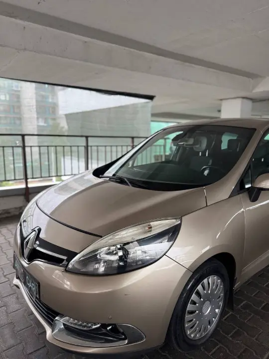 Renault Scenic, фотография 3