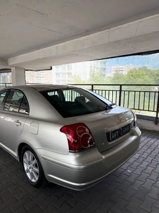 Toyota Avensis, фотография 5