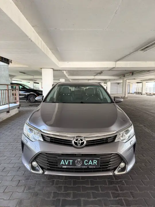 Toyota Camry, фотография 1