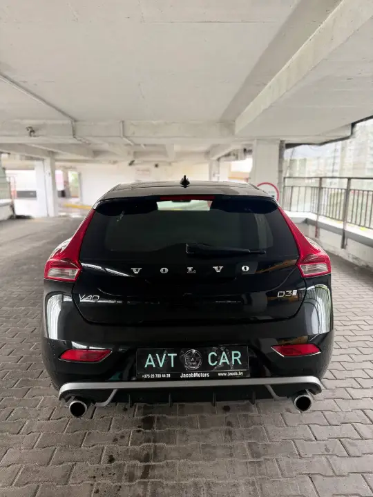Volvo V40, фотография 6