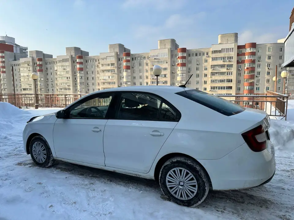 SKODA RAPID