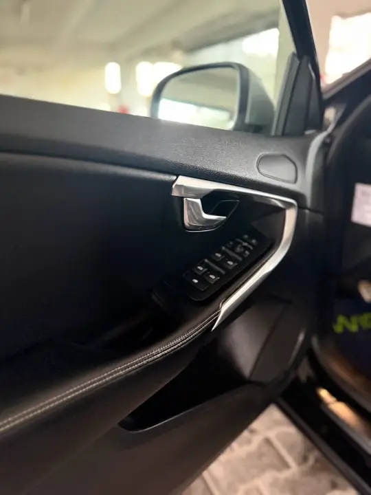 Volvo V40, фотография 14