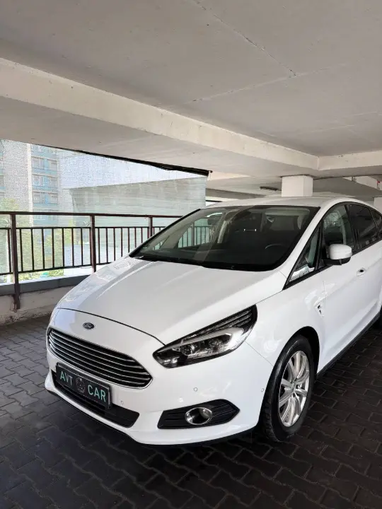 Ford S-MAX, фотография 3