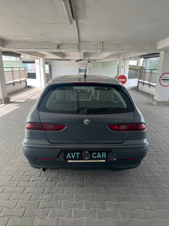 Alfa Romeo 156