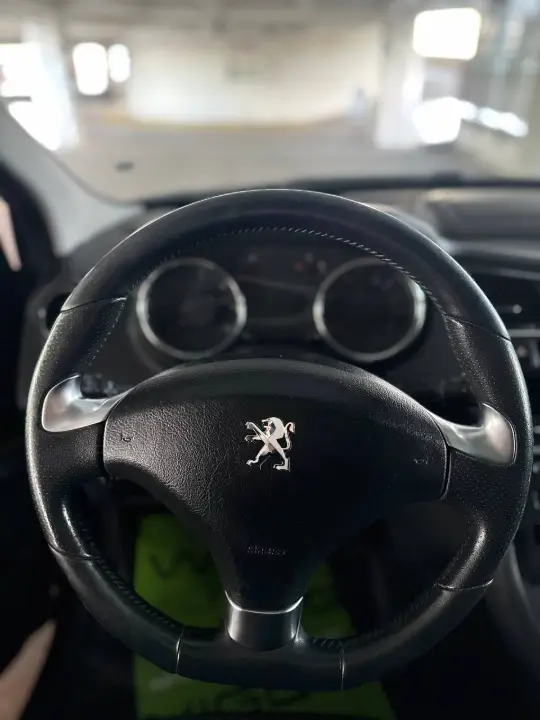 Peugeot 5008, фотография 14