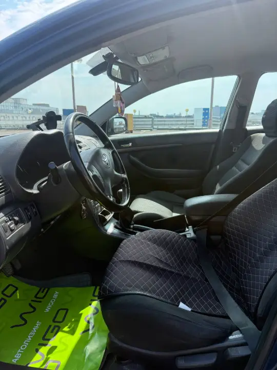 TOYOTA AVENSIS