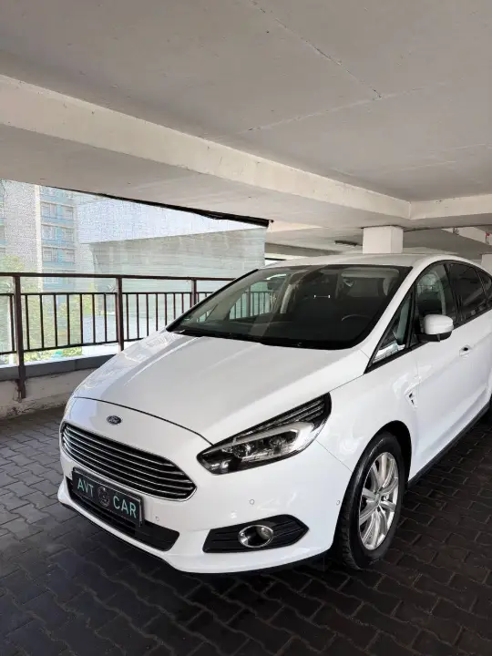 Ford S-MAX, фотография 3