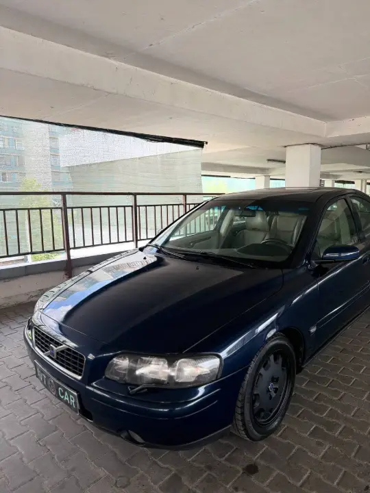 Volvo S60, фотография 3