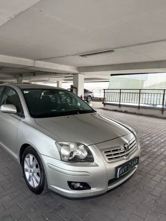 Toyota Avensis, фотография 10