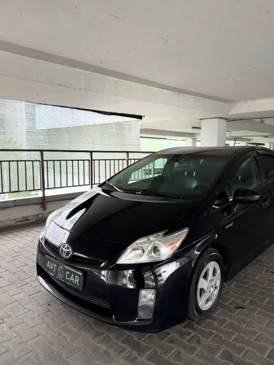 Toyota Prius, фотография 3