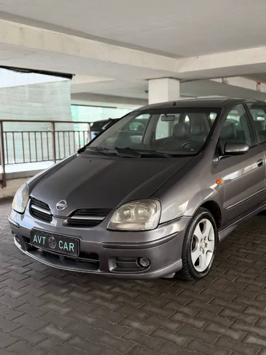 Nissan Almera Tino, фотография 3