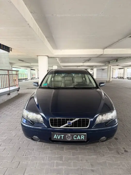 Volvo S60, фотография 1