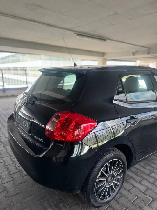 Toyota Auris, фотография 7