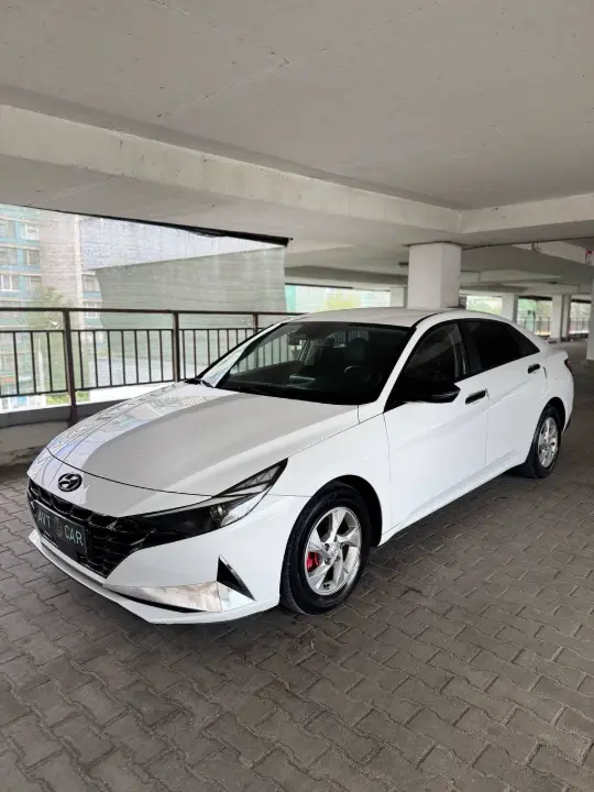 Hyundai Avante, фотография 2