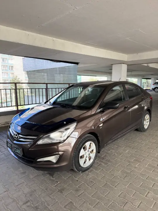 Hyundai Accent, фотография 2