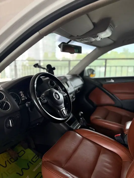 Volkswagen Tiguan, фотография 11
