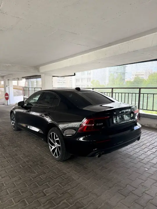 Volvo S60, фотография 4