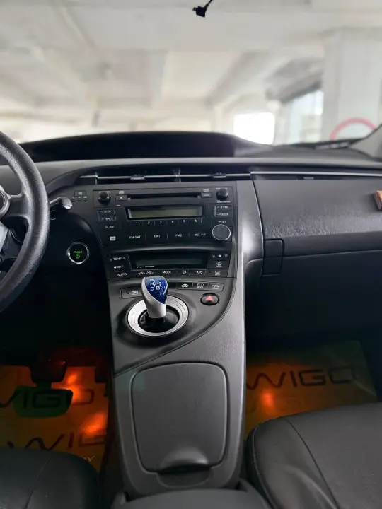 Toyota Prius, фотография 14