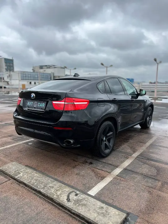 BMW X6
