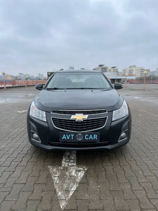 CHEVROLET CRUZE