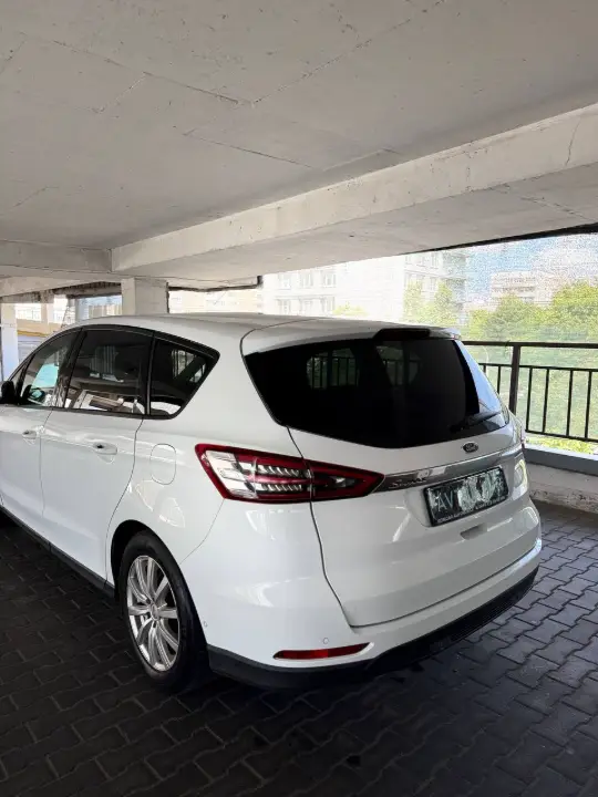 Ford S-MAX, фотография 5