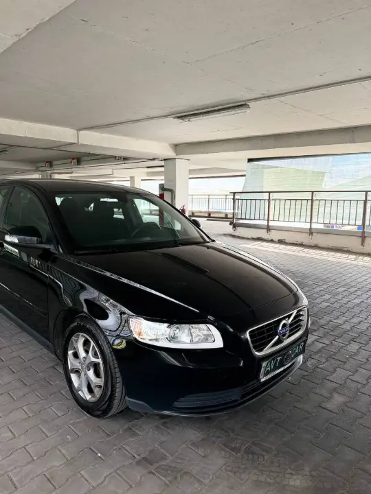 Volvo S40, фотография 10