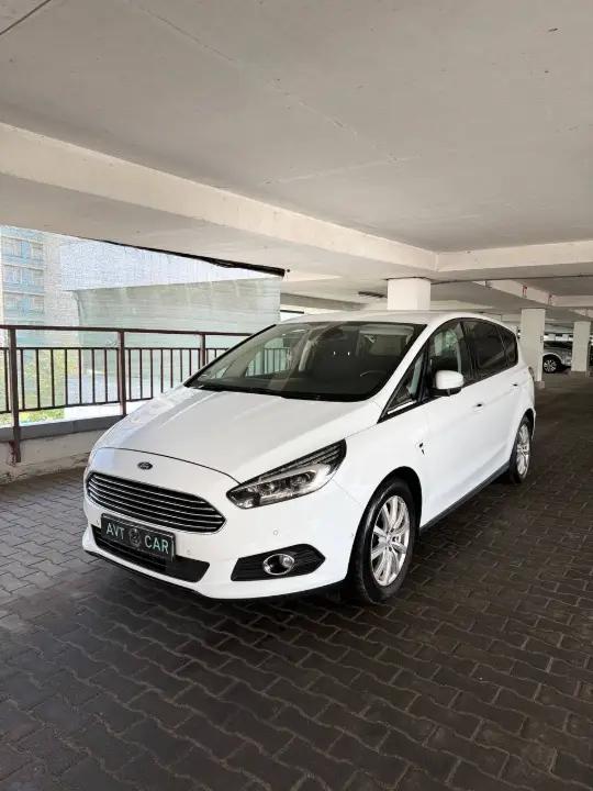 Ford S-MAX, фотография 2